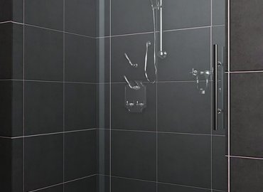 Стеклянные двери для душевой